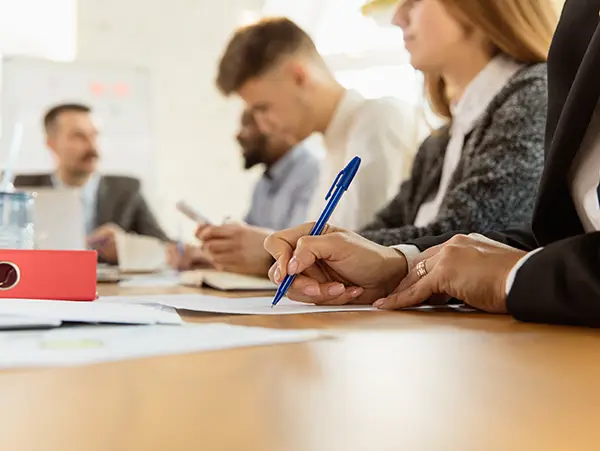 Imagen de Público y administrativo